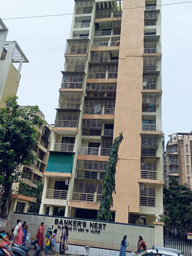 Bankers Nest, Ulve (11 stored tower) - 2020